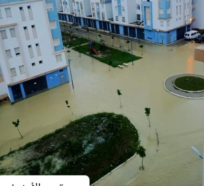 برج منايل …حي عدل 800مسكن يغرق في مياه الامطار